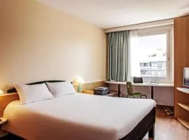Ibis Barcelona Molins de Rei