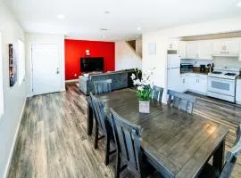 Spacious 5BR 3BA Home with Free Parking and WiFi 10 Minutes to Downtown LA Perfect for Large Groups