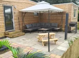 Chalet Timber - close to the woods
