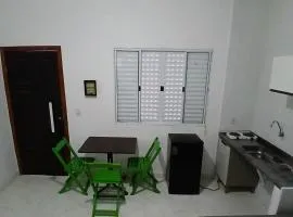 Kitnet confortável em Pontal do Sul