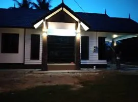 Dneesya homestay