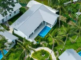 Osho Villas