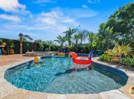 Chill Tulum Vibes 5BR Retreat with Pool, Spa, Games!