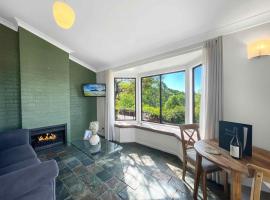 Bimbadeen Estate Villa 2、Mount Viewのホテル