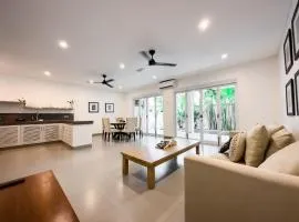 Beautiful 2 Bedroom Villa with pool in Canggu