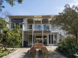 Creekhouse by the Sea Private Jetty and Serene Views