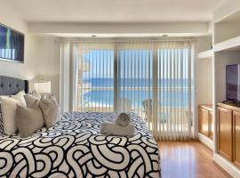 Love La Jolla Hot Tub and Pools, hotel en Popotla