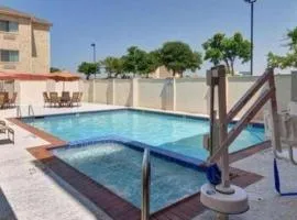 Comfort Inn DFW Airport North