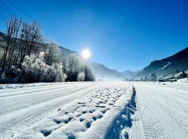 Cosy stay near stunning sights, located on main street, chalupa v destinaci Luchsingen