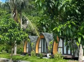 Cat Ba Serenity Beach Bungalows
