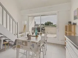 Appartement avec piscine commune pour 4