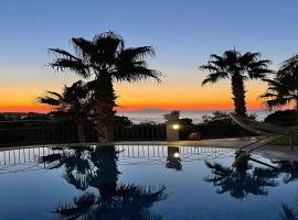 Residence Porto Ulisse – hotel w mieście Parghelia