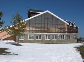 Hotel Snö La Corza Blanca, θέρετρο σκι σε Brañavieja