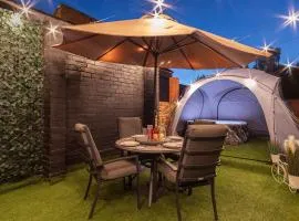 5BR - House - Hot Tube - Airport - A38-A50 - Parking