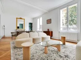 Elegant in Neuilly-sur-Seine A Charming Retreat