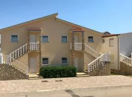 Nice Apartment In Vir With Wifi