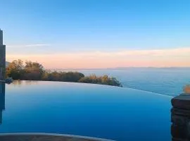 Villa Scorpio - Infinity Pool Endless Blue Escape