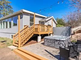 Near Red Rocks with Hot Tub, Fire Pit and Views