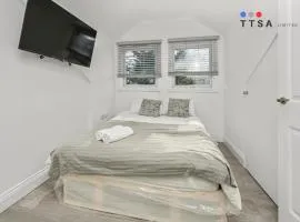 TTSA - Studio - Norwood Junction - Kings Rd 5