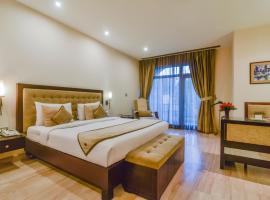 Royal Studio Golf course road - Gurugram, three-star hotel in Gurgaon