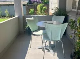 Cosy homestay in green area