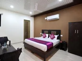 Hotel O Zirakpur City Court Complex Formerly The Platinum
