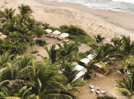 Casa Chula Hotel Boutique Frente al Mar, hotel v destinaci Tierra Blanca