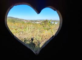 Jur Georgious, khu glamping ở Svätý Jur