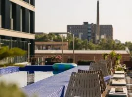 The Social Hub Barcelona Poblenou Extended Stay