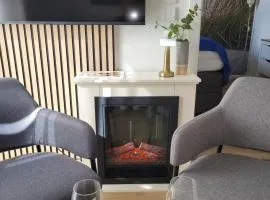 KomfortPlus modernes Premium Apartment - Top Lage - Balkon - Parkplatz