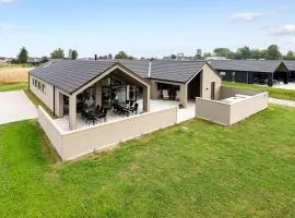 Pet-Friendly Home In Otterup With Sauna