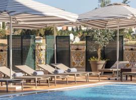 Holiday Inn Algarve Albufeira by IHG, hotel v destinaci Albufeira