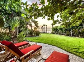 Gulf-Front Charm, Guest House Suite + Direct Beach Access on Siesta Key, Pet Friendly