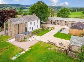 Fieldgate Barn-Uk47179