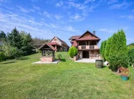 3 Bedroom Beautiful Home In Novi Marof