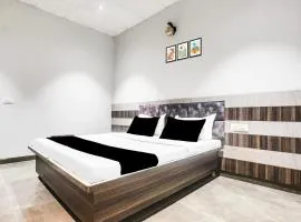 OYO 83155 Ravi Hotel & Banquet