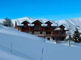 Alphonsine Ski Lodge