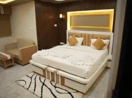 Hotel Laxmi Premium