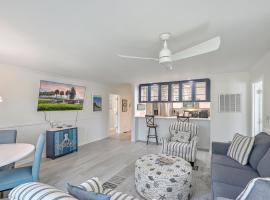 New Listing! Lagoon Villa 23 - Modern! Near Beach!, Hotel in Isle of Palms