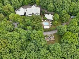35 Acre Estate w Pool Spa Wine Cellar Gym Near Golf Club La Pearla Ranch by AvantStay