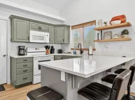 Newly Remodeled Getaway Near Zion National Park