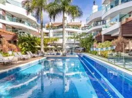 Cobertura com jacuzzi 2 minutos da praia