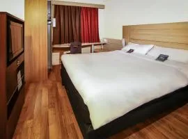 ibis Santiago Providencia