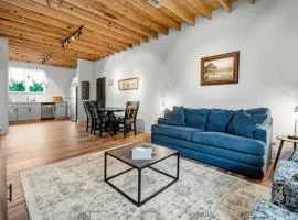 5-Star 2BR: Comfy, SuperHost Hospitality