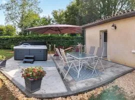 1 Bedroom Awesome Home In Saint-Martial-De-Nabir
