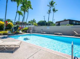 Walk to Napili Bay Beach! Mtn-View Lahaina Condo, hotel v destinaci Kahana