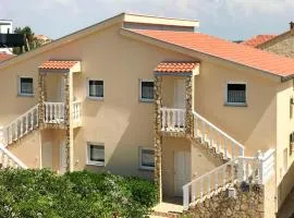 2 Bedroom Awesome Apartment In Vir
