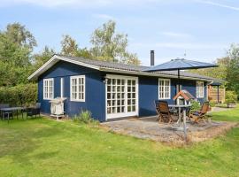 Renovated Classic Cottage Close To Beach, hotel v destinaci Sallingsund