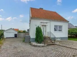 4 Bedroom Beautiful Home In Åstorp