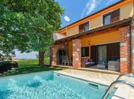 Villa Hrast Bacva
